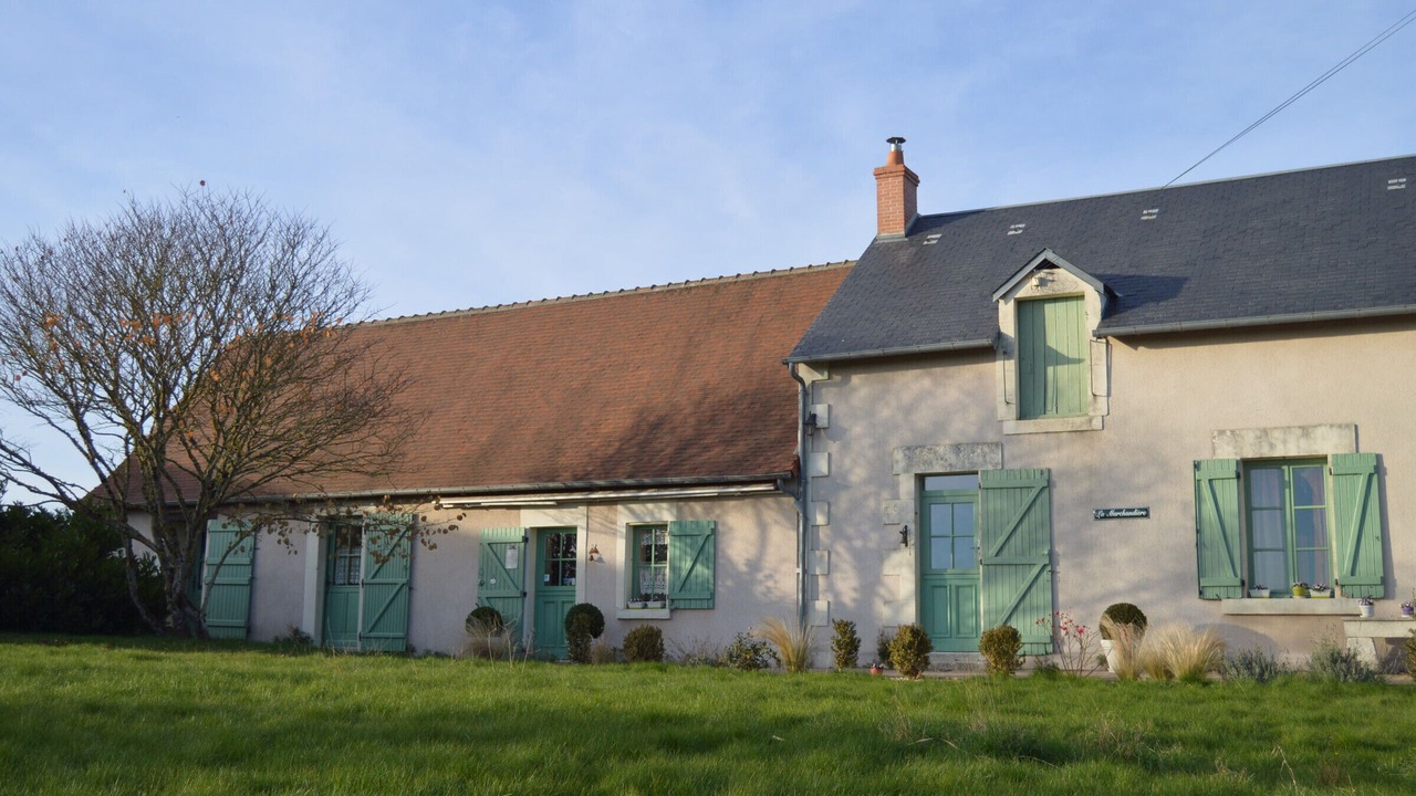 Photo of Buildings in Saulnay