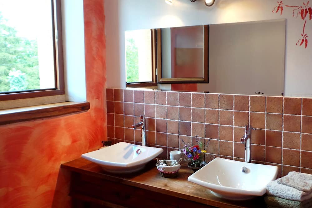 Photo of Bathroom in Fougerolles