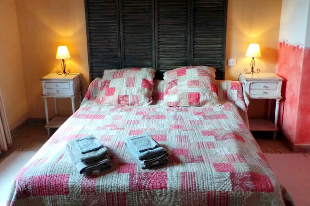 Photo of Bedroom in Fougerolles