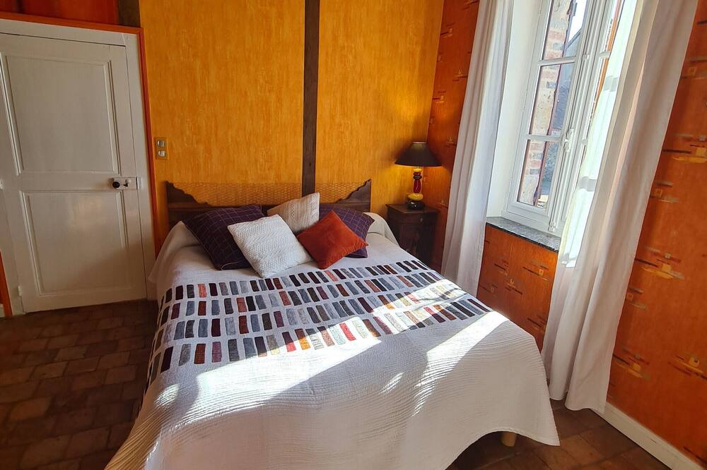 Photo of Bedroom in Bonnee