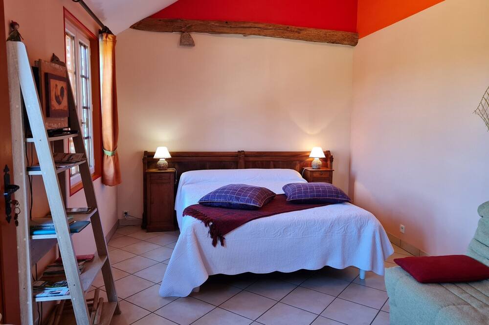 Photo of Bedroom in Bonnee