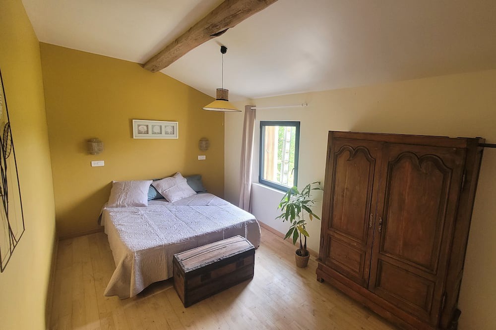 Photo of Bedroom in Laure-Minervois