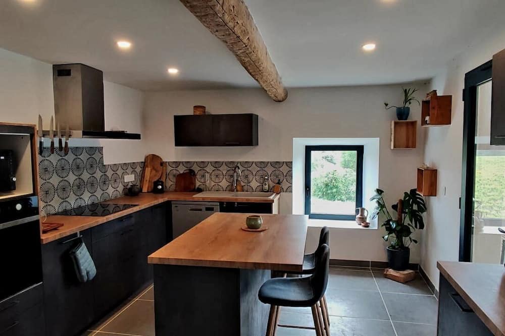 Photo of Kitchen in Laure-Minervois