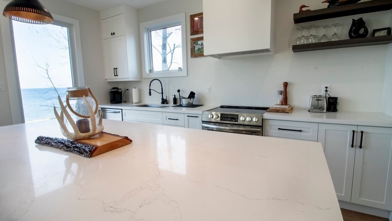 Photo of Kitchen in Port McNicoll