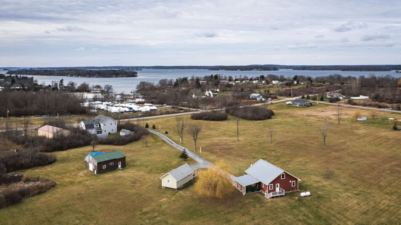 Photo of Outdoor in Frontenac