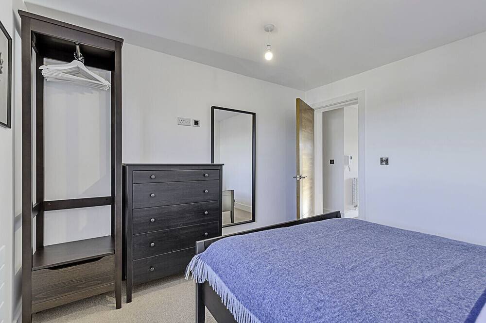 Photo of Bedroom in Turnham Green