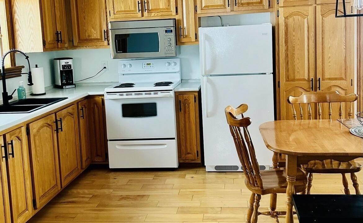 Photo of Kitchen in Le Haut-Saint-Francois Regional County Municipality