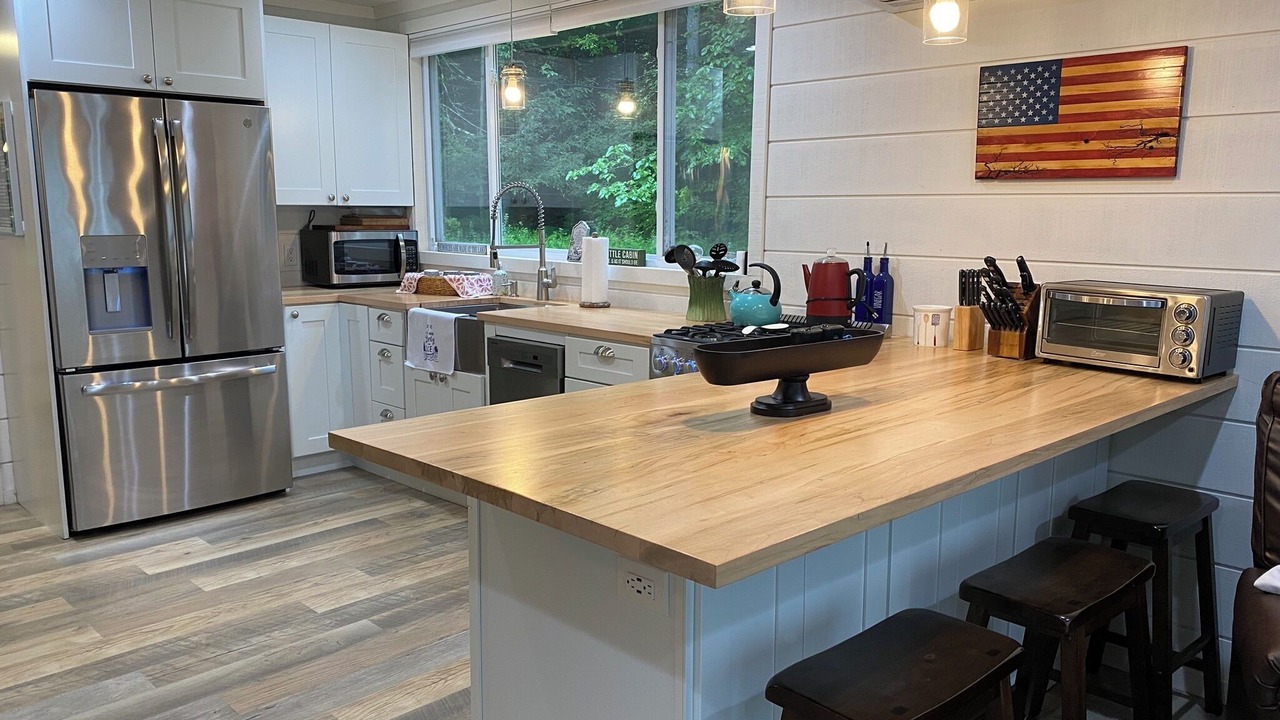 Photo of Kitchen in Long Eddy