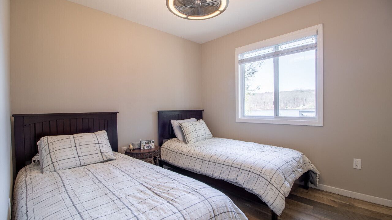 Photo of Others in Long Eddy