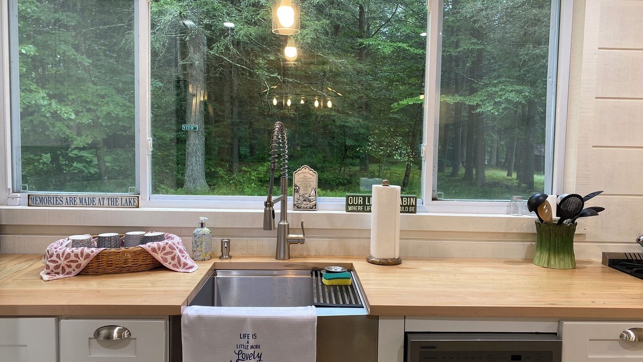 Photo of Kitchen in Long Eddy