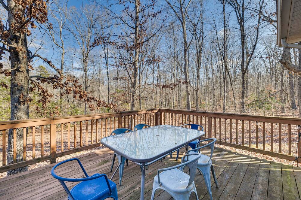 Photo of Outdoor in Cats Paw