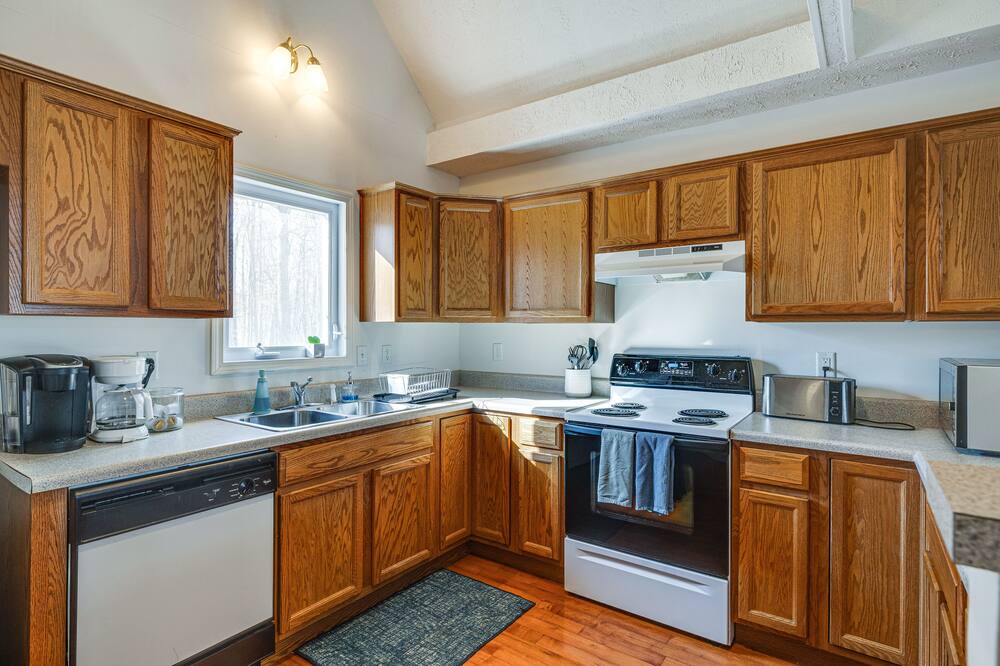 Photo of Kitchen in Cats Paw