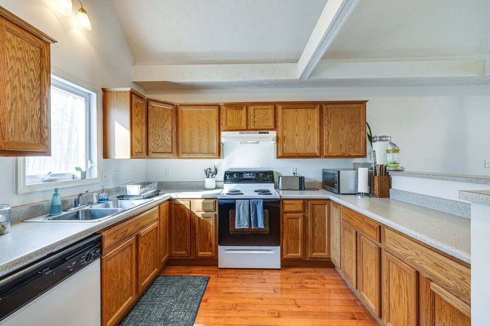 Photo of Kitchen in Cats Paw