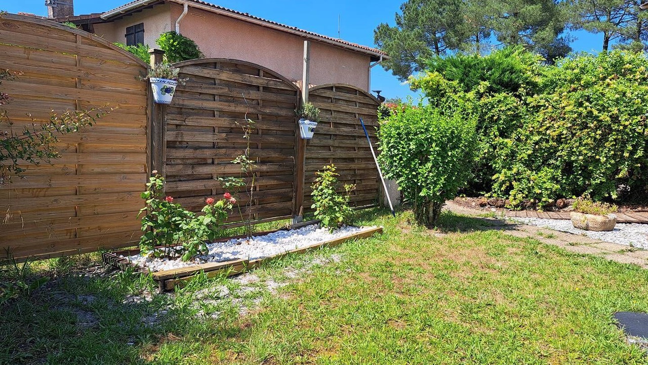 Photo of Outdoor in Onesse-et-Laharie