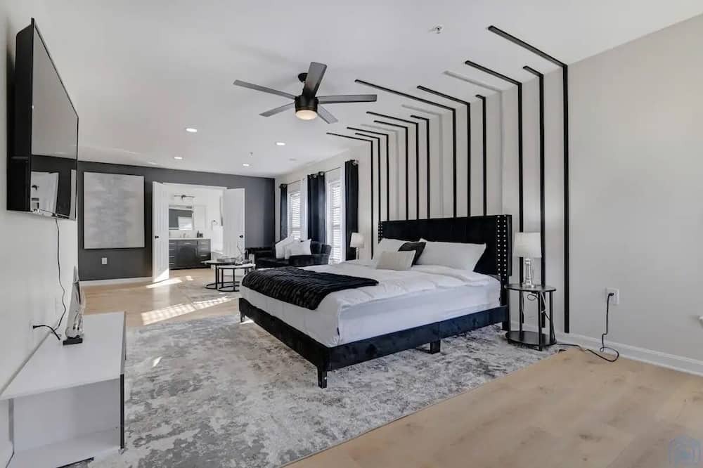 Photo of Bedroom in Clinton