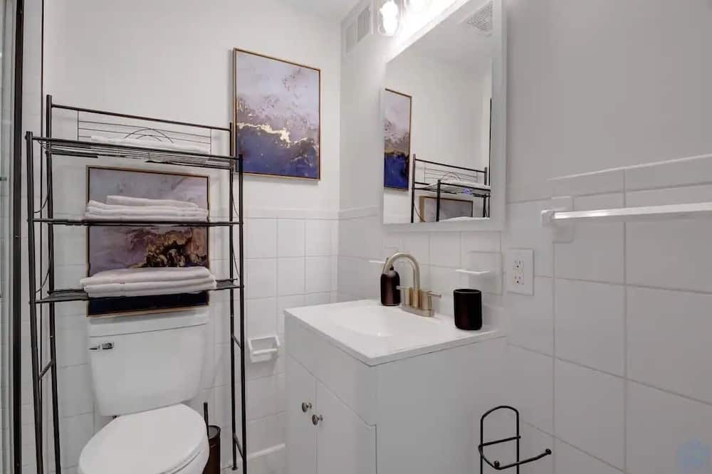 Photo of Bathroom in Clinton