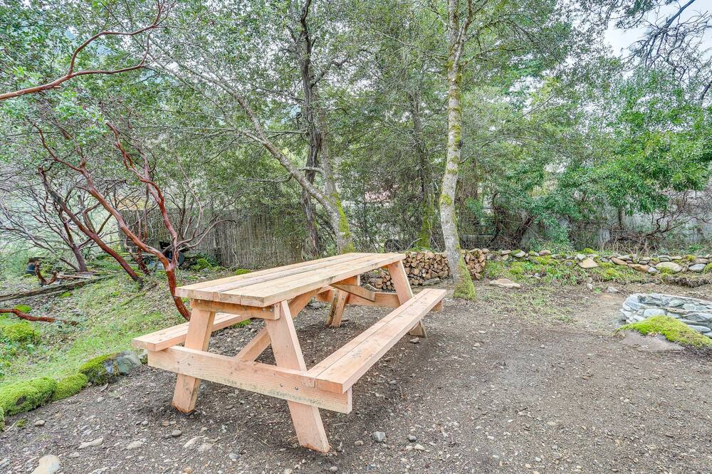 Photo of Outdoor in Trinity Village