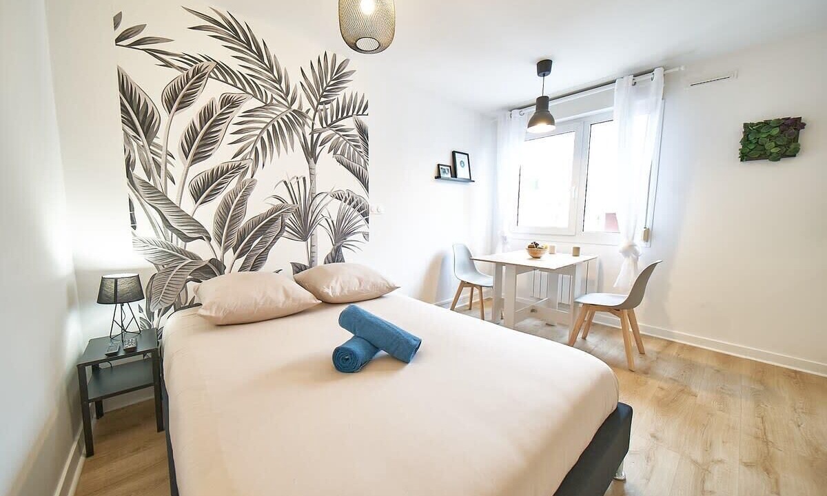 Photo of Others in 8th Arrondissement