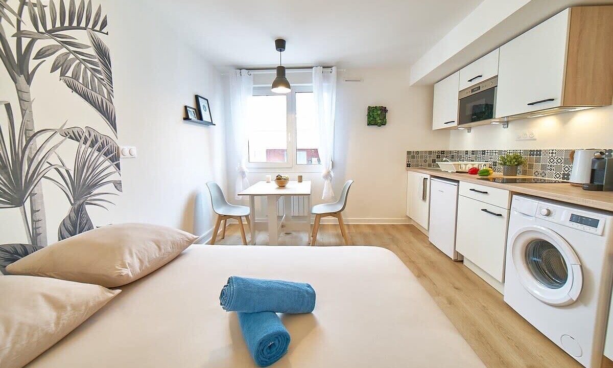 Photo of Others in 8th Arrondissement