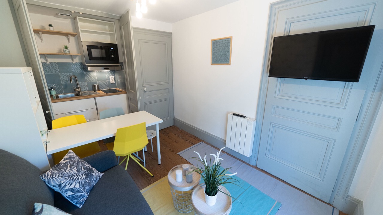 Photo of Livingroom in Charmettes - Bellecombe