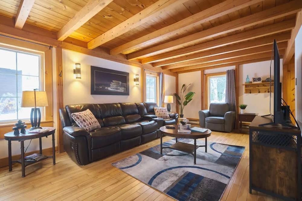 Photo of Livingroom in Steady Brook