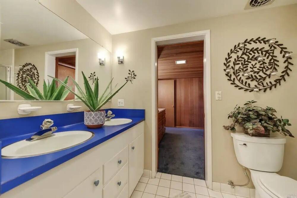 Photo of Bathroom in Nevada City