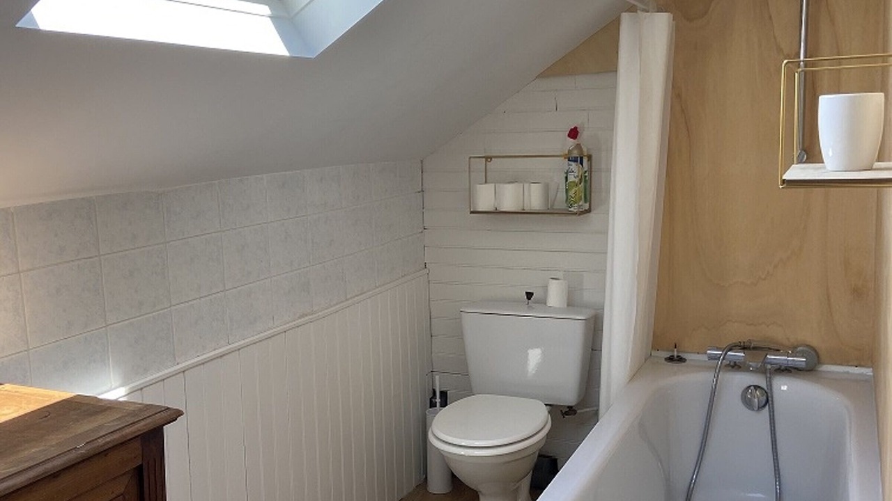 Photo of Bathroom in La Rogere