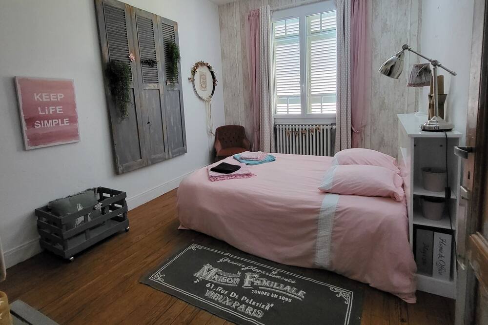Photo of Bedroom in Belin-Beliet