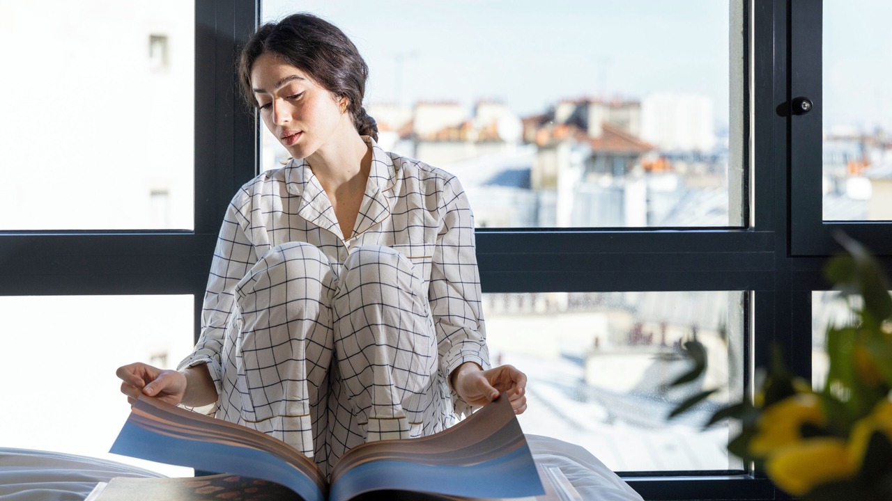 Photo of Bedroom in Clignancourt