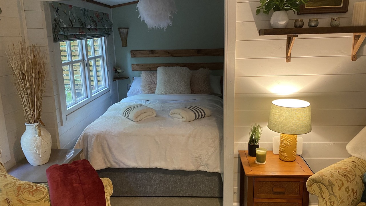 Photo of Others in Worth