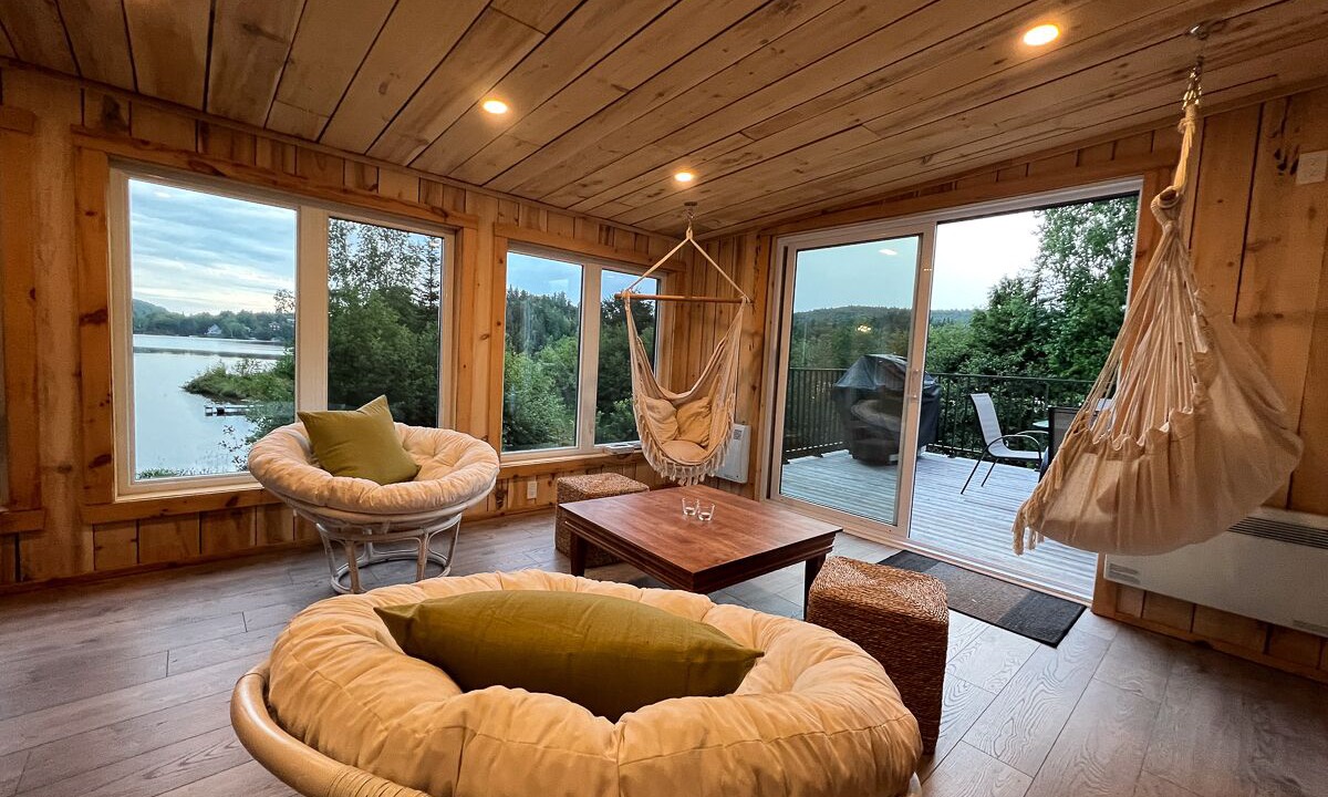 Photo of Livingroom in Notre-Dame-de-la-Merci