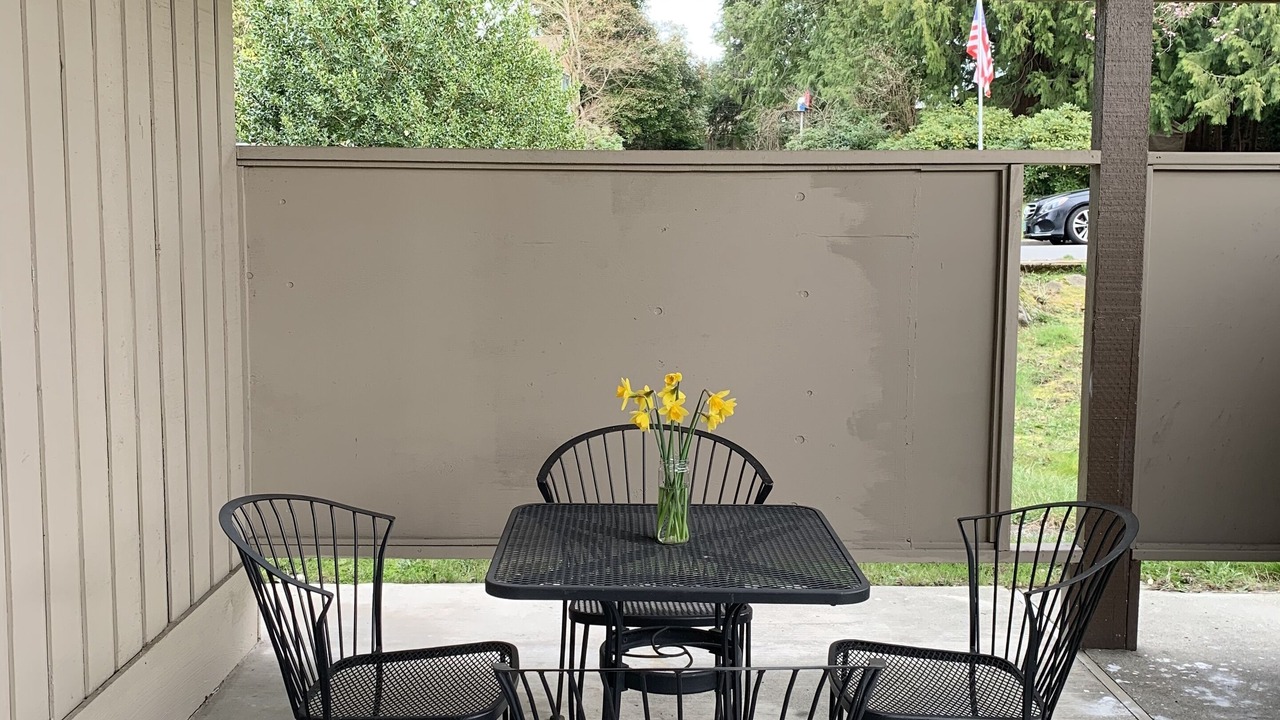 Photo of Outdoor in Lake Hills