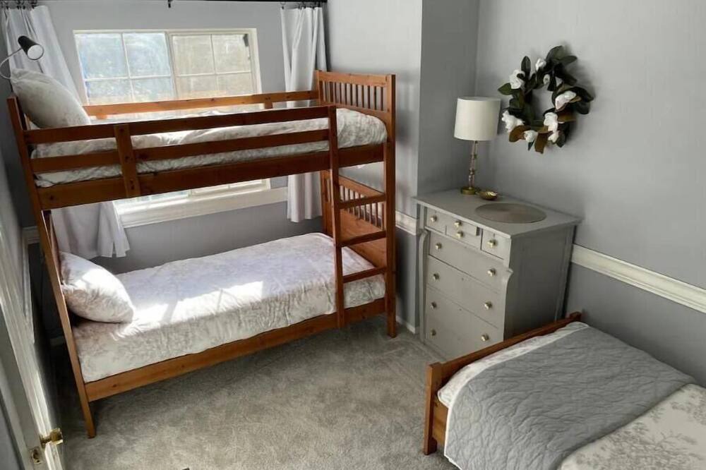 Photo of Bedroom in Snohomish