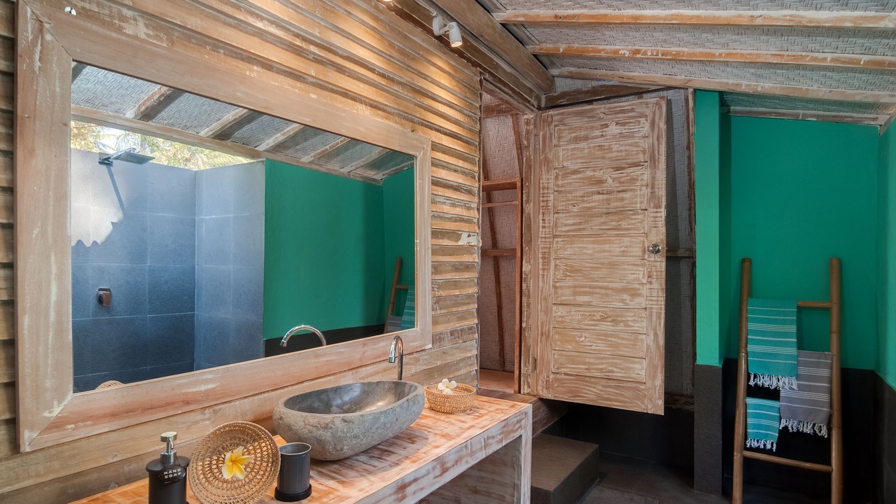 Photo of Bathroom in Gili Meno