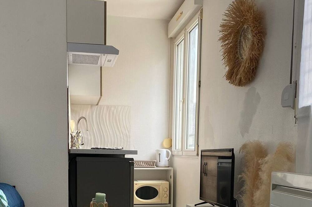 Photo of Others in Miroir - Batignolles