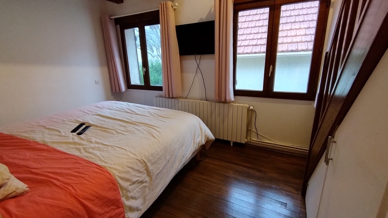 Photo of Bedroom in Nerville-la-Foret