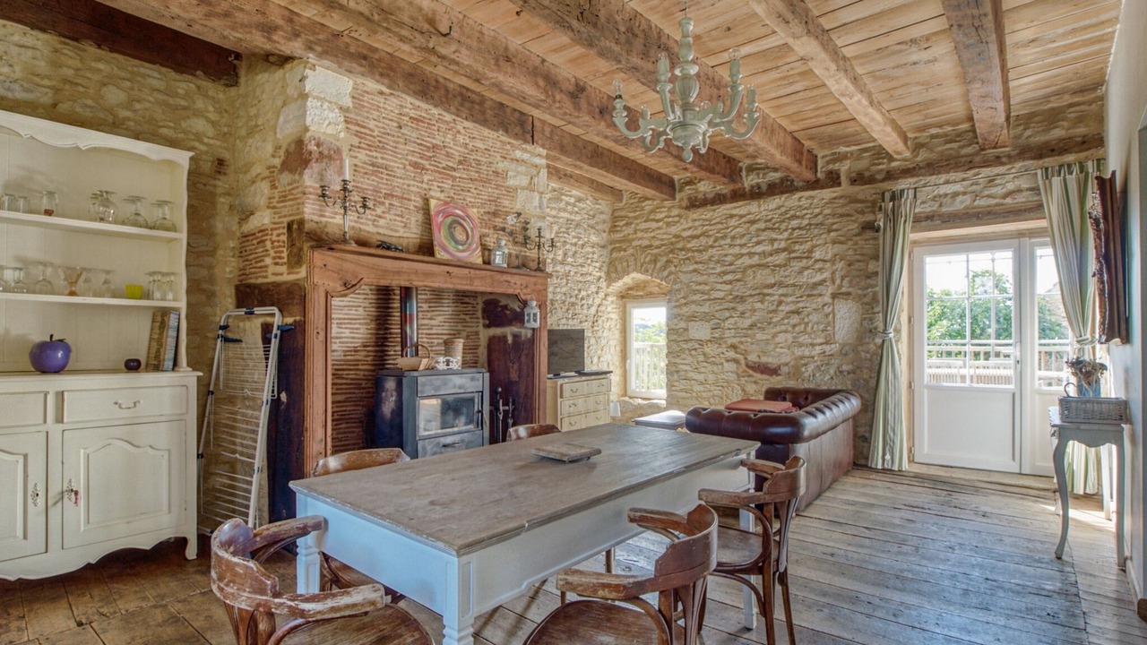Photo of Kitchen in Degagnac