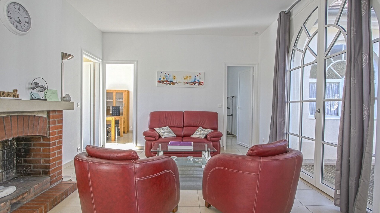 Photo of Livingroom in Sainte-Honorine-des-Pertes