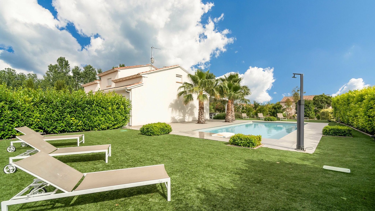 Photo of Outdoor in Saint-Genies-de-Fontedit