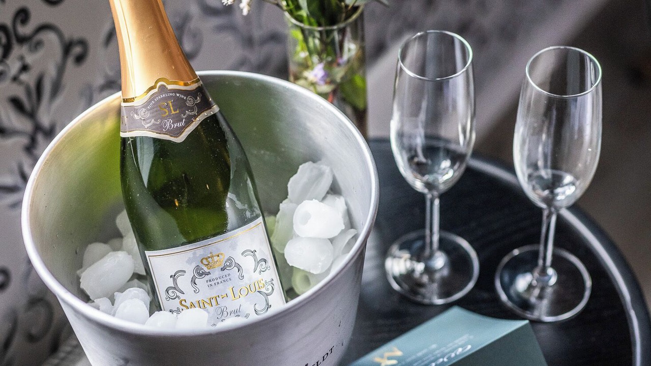 Photo of Others in Hojer