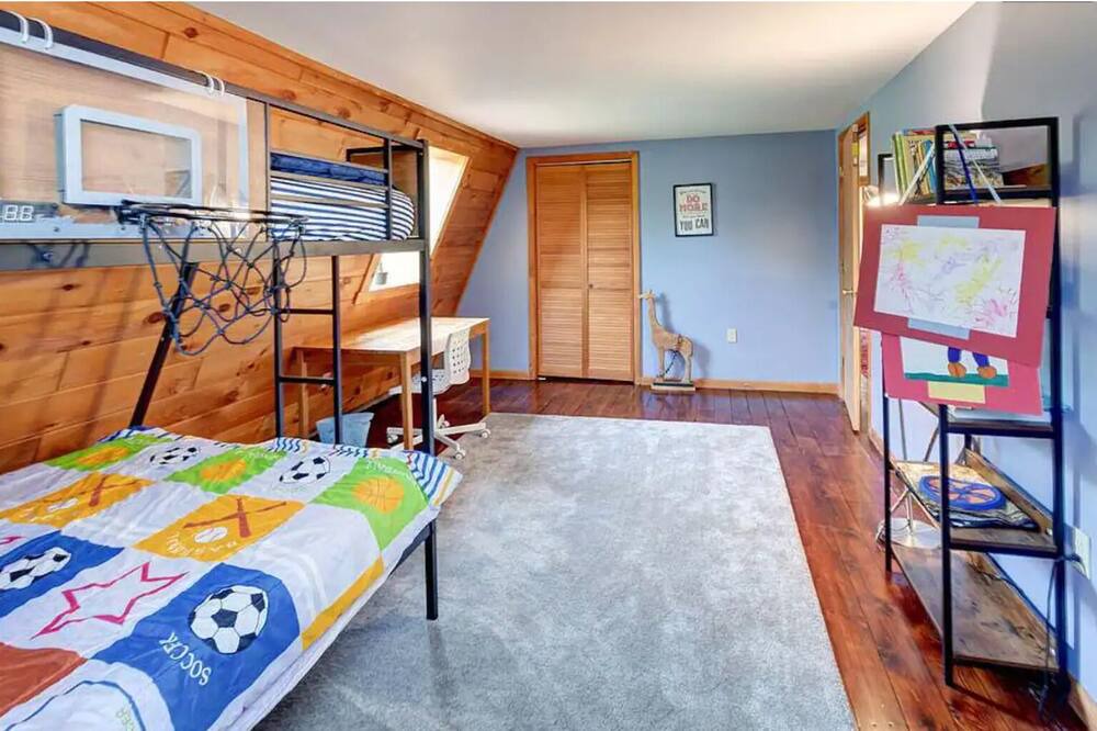 Photo of Bedroom in De Lancey