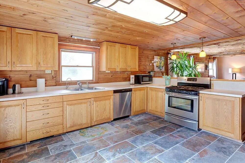 Photo of Kitchen in De Lancey