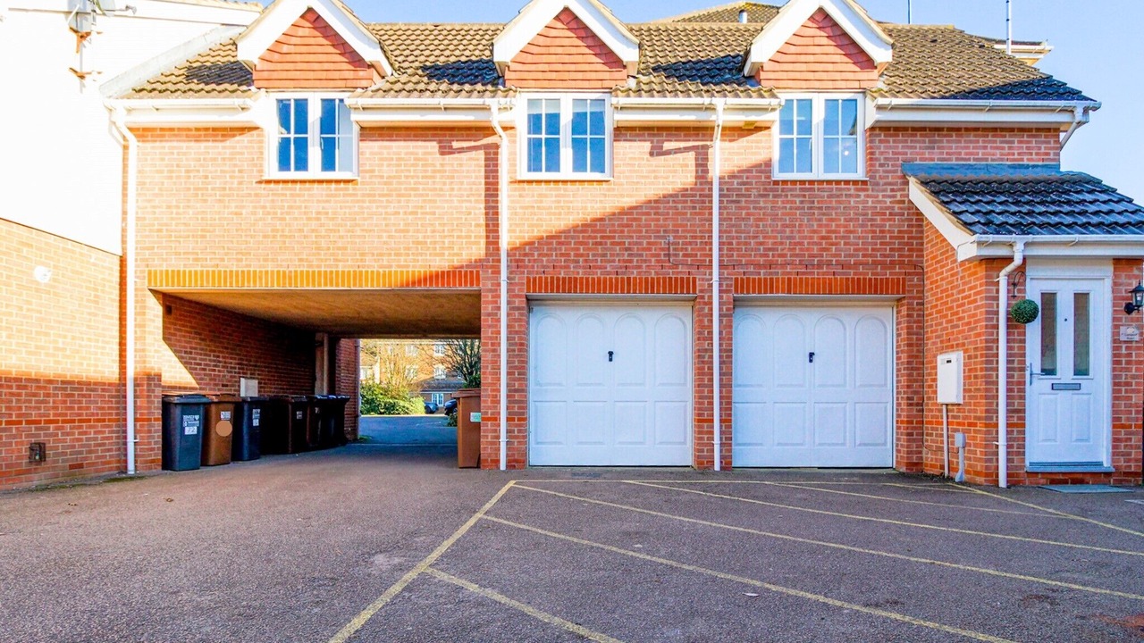 Photo of Outdoor in Hatfield