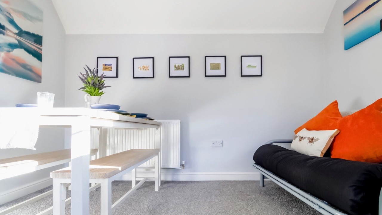 Photo of Others in Hatfield