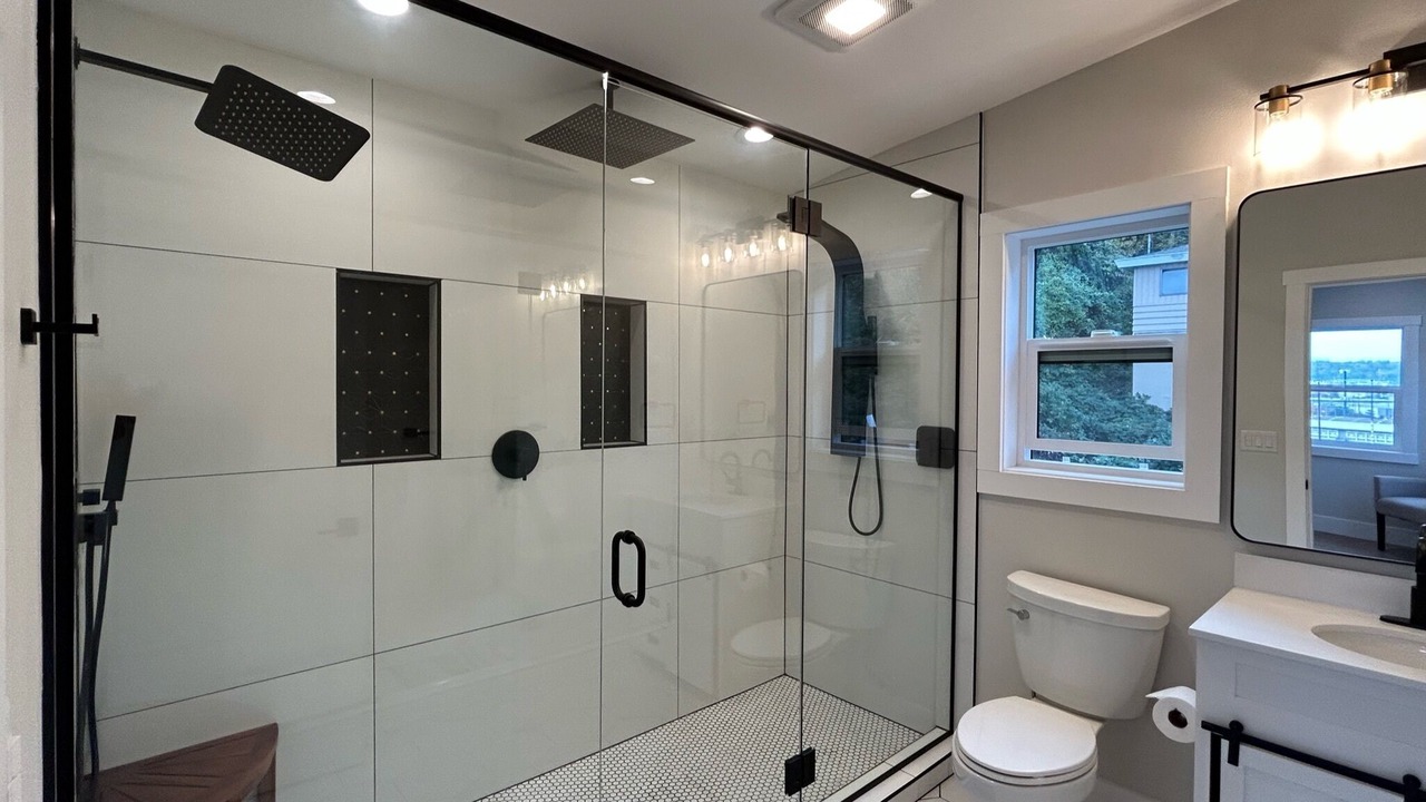 Photo of Others in North Admiral