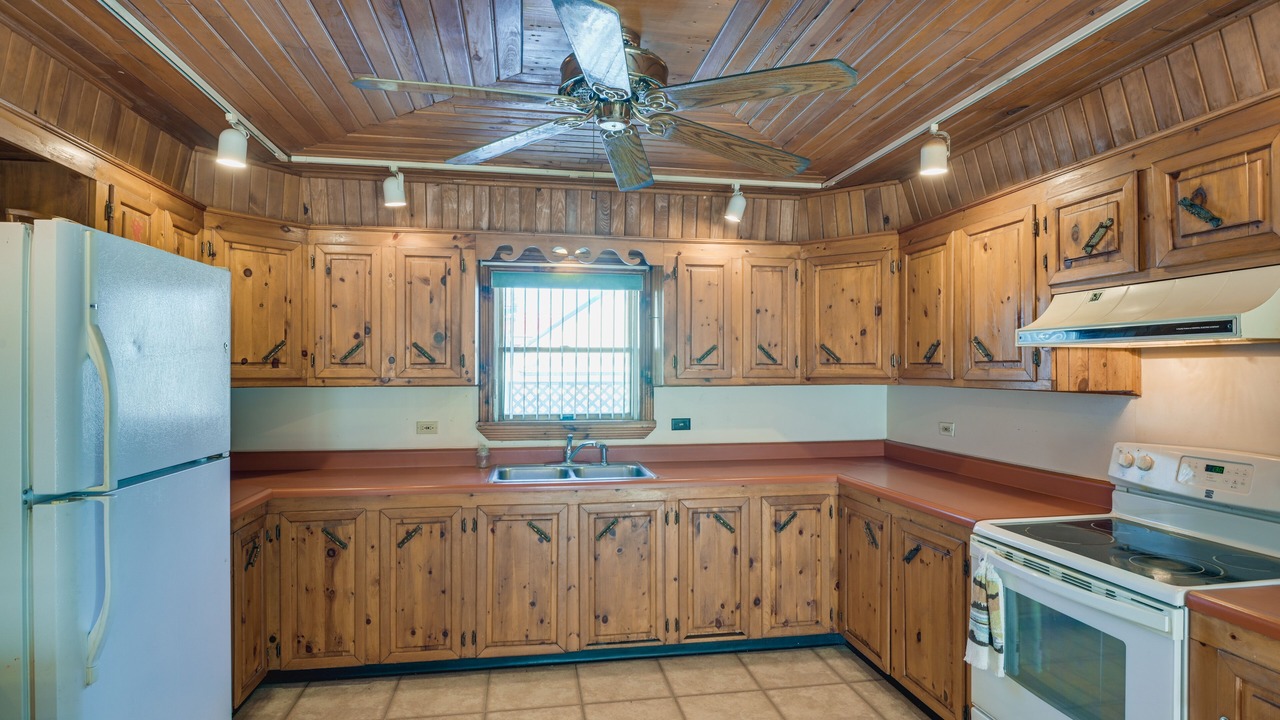 Photo of Kitchen in Van Buren
