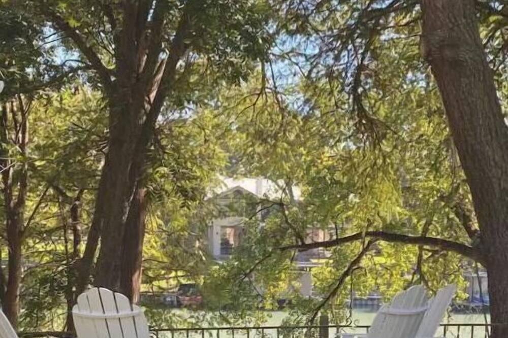 Photo of Outdoor in Seguin