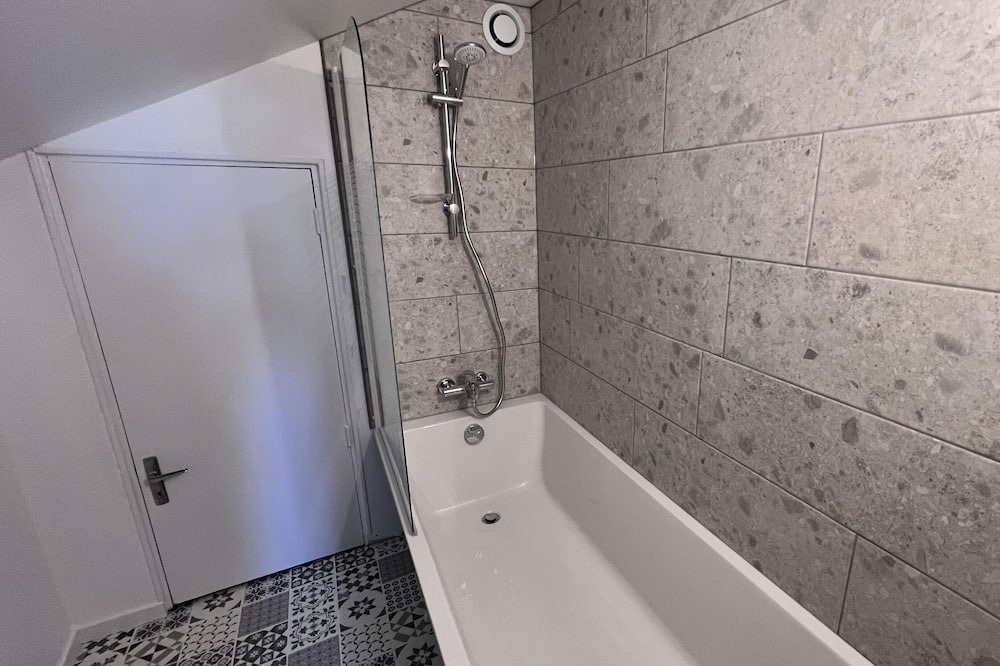 Photo of Bathroom in Vosne-Romanee