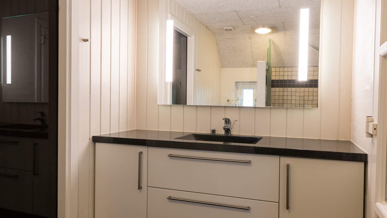 Photo of Bathroom in Ho