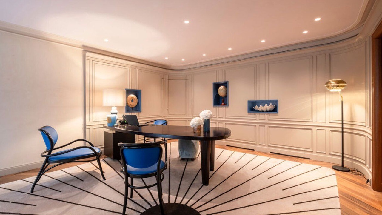 Photo of Others in Notre-Dame